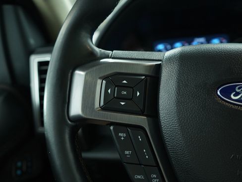 Used 2021 Ford Expedition Platinum image 26