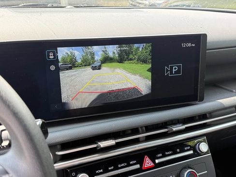 Certified 2025 Hyundai Santa Cruz SE AWD/4WD image 19