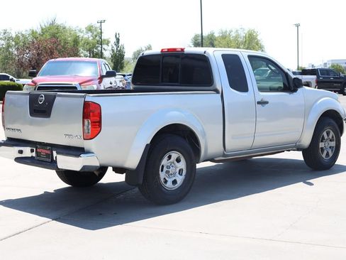 Used 2009 Nissan Frontier SE w/ Power Pkg RWD image 6