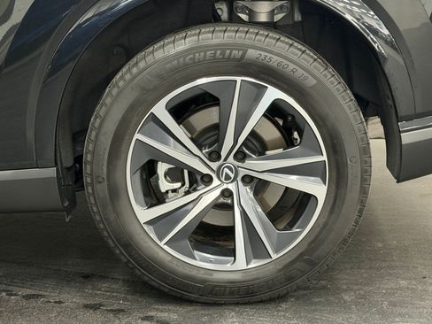 Used 2025 Lexus RX 350 FWD w/ Technology Package image 17