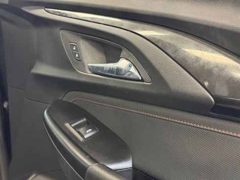 Used 2022 Chevrolet TrailBlazer RS w/ Convenience Package FWD image 33
