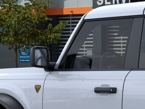 New 2026 Ford Bronco Badlands w/ Sasquatch Package AWD/4WD image 22