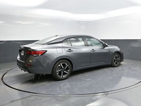 Used 2023 Nissan Altima 2.5 SR image 10