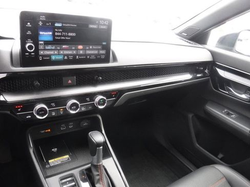 Used 2024 Honda CR-V Sport Touring image 22