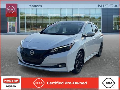 Certified 2025 Nissan Leaf SV Plus FWD image 1