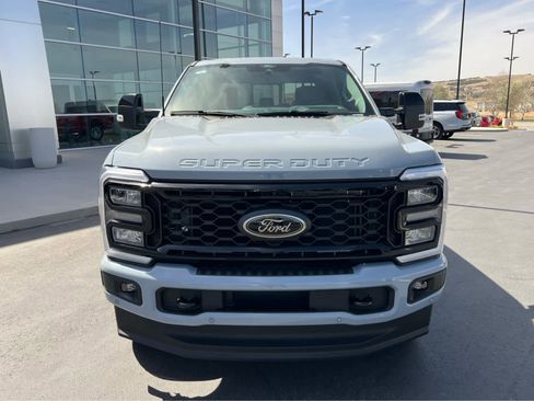 New 2026 Ford F250 Lariat w/ Black Appearance Package image 3