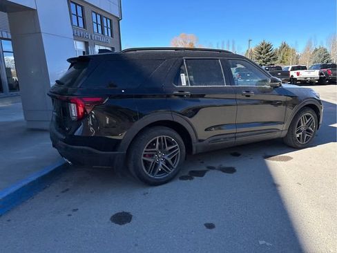 New 2026 Ford Explorer ST w/ Sun And Sound Package AWD/4WD image 17