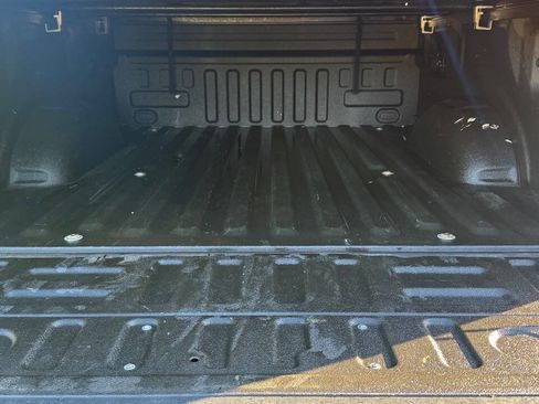 Used 2016 Ford F150 XLT w/ Equipment Group 302A Luxury image 17