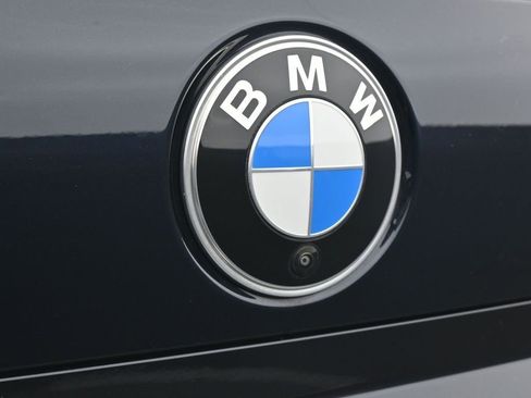 Used 2025 BMW 740i xDrive AWD/4WD image 39