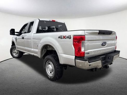 Used 2019 Ford F250 XLT image 10