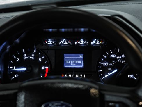 Used 2021 Ford F250 XL w/ Power Equipment Group image 16