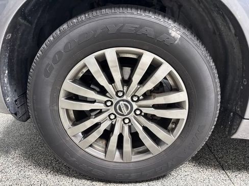 Used 2018 Nissan Armada Platinum w/ Captain Seat Package AWD/4WD image 3