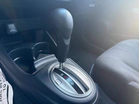Used 2011 Honda Fit Sport image 23
