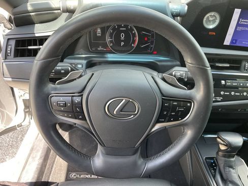 Used 2023 Lexus ES 350 w/ Premium Package FWD image 28