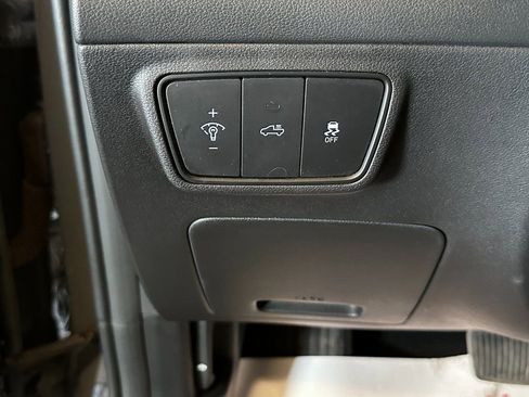 Used 2024 Hyundai Santa Cruz SEL image 19