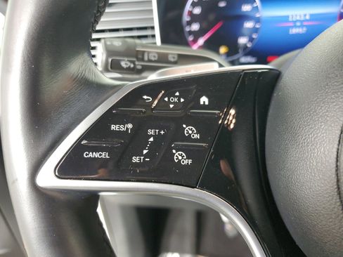 Used 2024 Mercedes-Benz GLE 350 4MATIC image 34