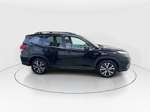 Used 2020 Subaru Forester Limited image 9
