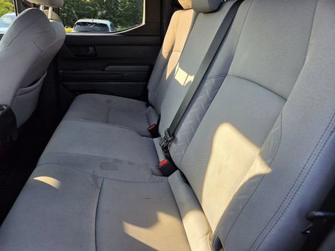 Used 2024 Toyota Tacoma SR5 AWD/4WD image 10
