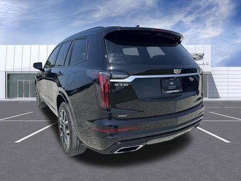 Certified 2023 Cadillac XT6 Sport w/ Technology Package AWD/4WD image 9