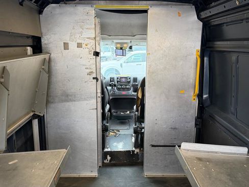 Used 2019 RAM ProMaster 3500 FWD image 11