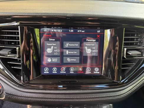 Used 2022 Dodge Durango GT w/ Blacktop Package AWD/4WD image 16