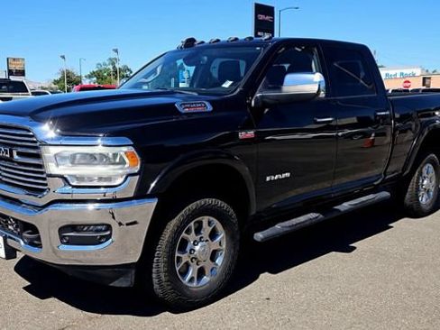Used 2022 RAM 2500 Laramie AWD/4WD image 5
