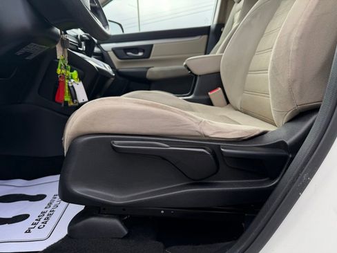 Used 2018 Honda CR-V LX image 13