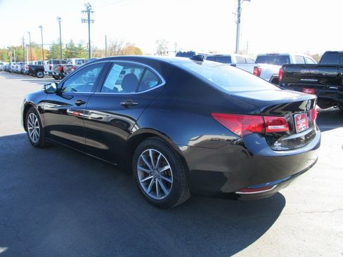 Used 2019 Acura TLX image 6