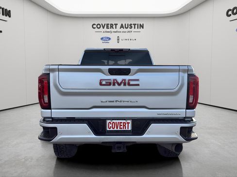 Used 2022 GMC Sierra 2500 Denali w/ Technology Package image 4