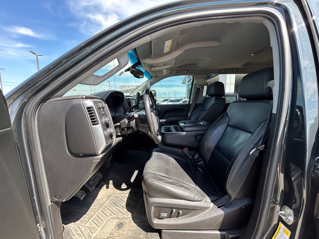 Used 2019 Chevrolet Silverado 2500 LTZ w/ Duramax Plus Package AWD/4WD image 7