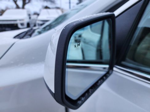 Used 2018 GMC Acadia Denali w/ Technology Package image 23