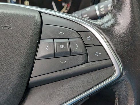 Used 2019 Cadillac XT5 Luxury image 20