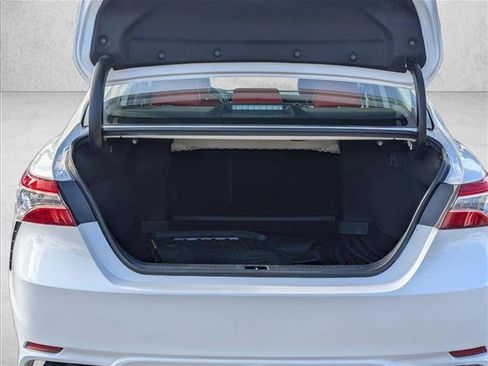 Certified 2020 Toyota Camry XSE FWD image 6