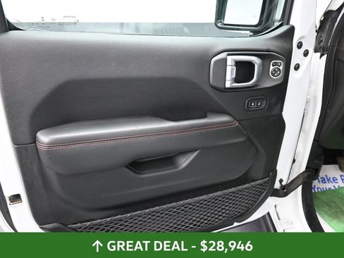 Used 2020 Jeep Gladiator Rubicon w/ Cold Weather Group AWD/4WD image 29