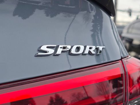 Used 2023 Honda Civic Sport image 17