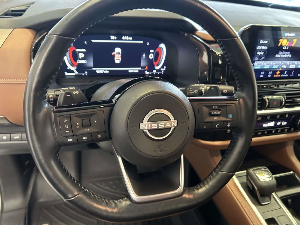 Used 2023 Nissan Pathfinder Platinum w/ Cargo Package AWD/4WD image 19