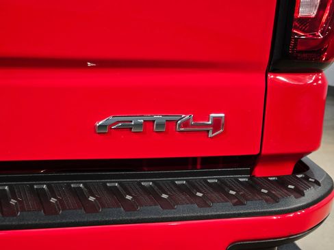 Used 2021 GMC Sierra 1500 AT4 w/ AT4 Value Package image 39