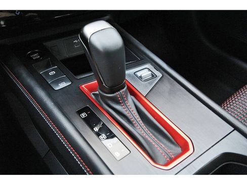 Used 2025 Nissan Kicks SR AWD/4WD image 24