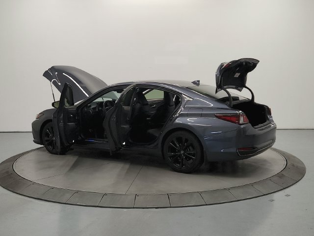Used 2023 Lexus ES 300h F Sport FWD image 12