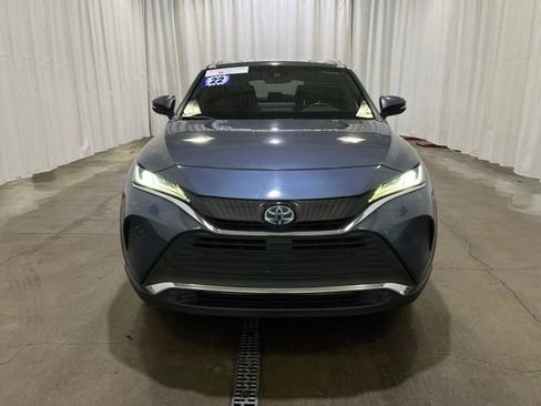 Certified 2022 Toyota Venza XLE AWD/4WD image 9