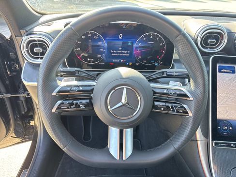 Used 2025 Mercedes-Benz C 300 Sedan image 22
