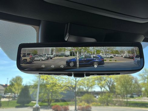 New 2026 Toyota Tundra Limited AWD/4WD image 30