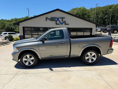 Used 2013 RAM 1500 Express AWD/4WD image 6