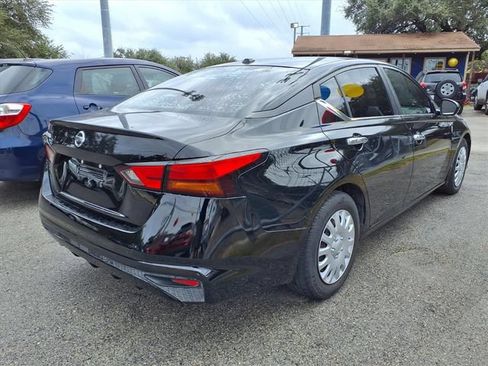 Used 2020 Nissan Altima 2.5 S FWD image 5
