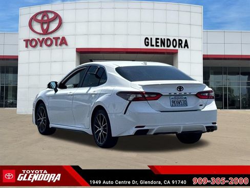 Certified 2024 Toyota Camry SE w/ Blackout Package (TMS) FWD image 7