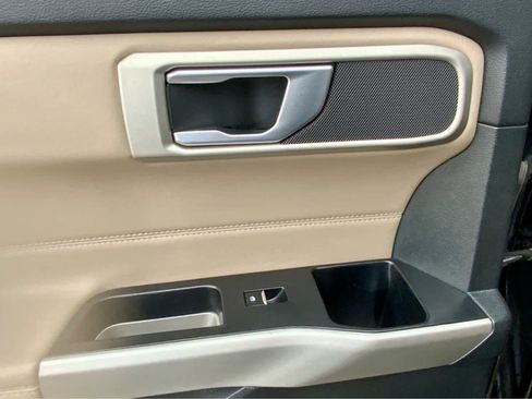 Used 2023 Ford Explorer XLT w/ Equipment Group 202A image 52