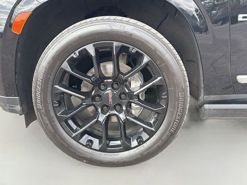 Used 2022 GMC Yukon Denali image 33