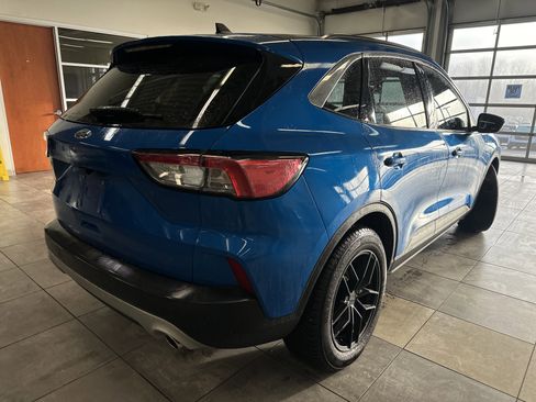 Used 2021 Ford Escape SEL image 9