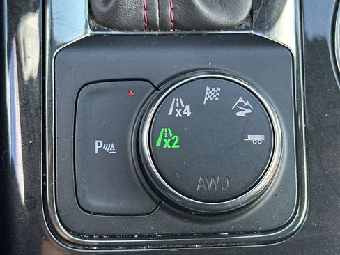 Used 2020 Chevrolet Blazer RS w/ LPO, Floor Liner Package AWD/4WD image 40