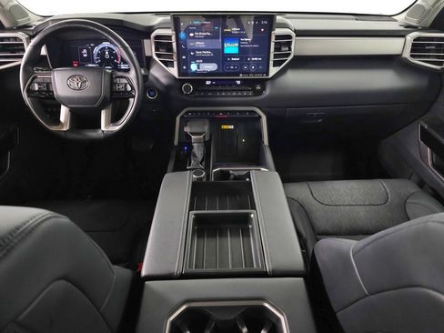 Used 2024 Toyota Tundra Limited AWD/4WD image 19